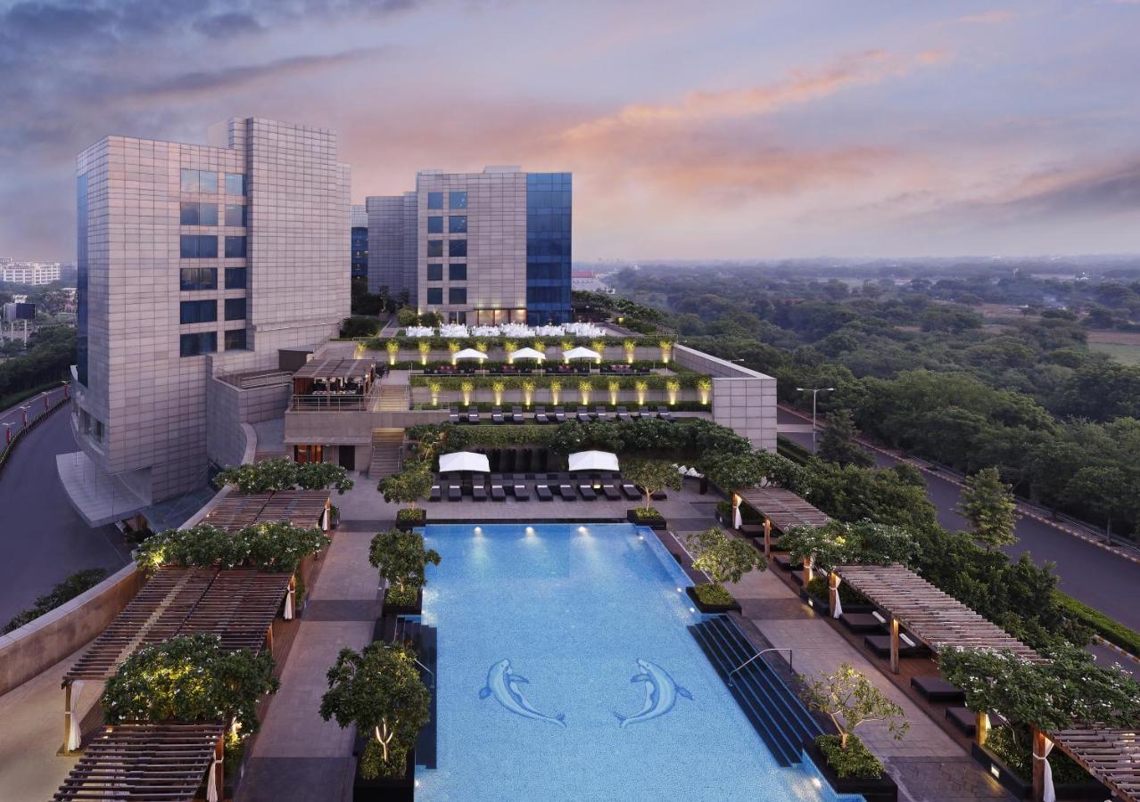 The Leela Ambience Gurugram Hotel & Residences - The Luxury Urban Sanctuary Gurgaon Exterior photo The Park, New Delhi