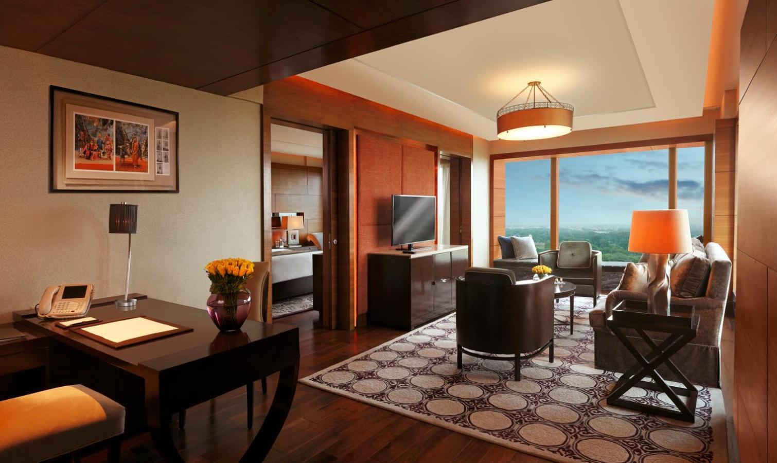 The Leela Ambience Gurugram Hotel & Residences - The Luxury Urban Sanctuary Gurgaon Exterior photo