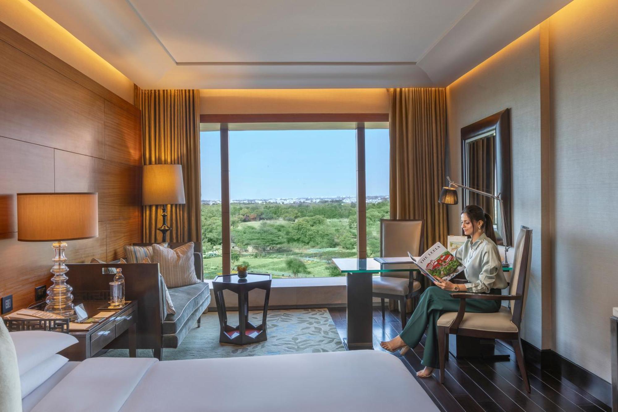 The Leela Ambience Gurugram Hotel & Residences - The Luxury Urban Sanctuary Gurgaon Exterior photo